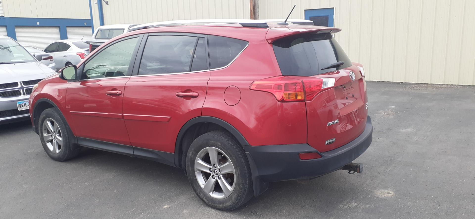 2015 Toyota RAV4 (JTMRFREV9FD) , located at 2015 Cambell Street, Rapid City, SD, 57701, (605) 342-8326, 44.066433, -103.191772 - CARFAX AVAILABLE - Photo#2